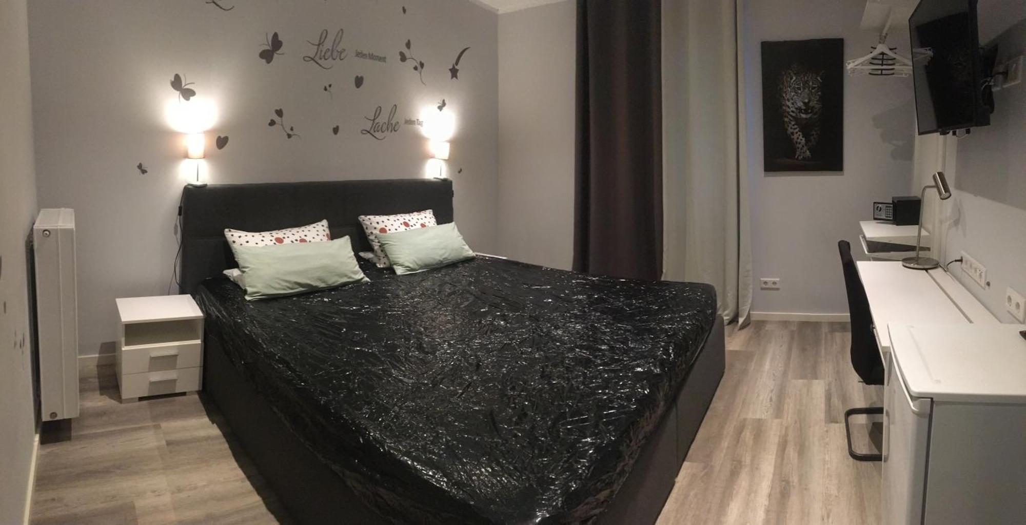 A Pousada Dormitorium Kaarst Wohnraum Auf Zeit Exterior foto